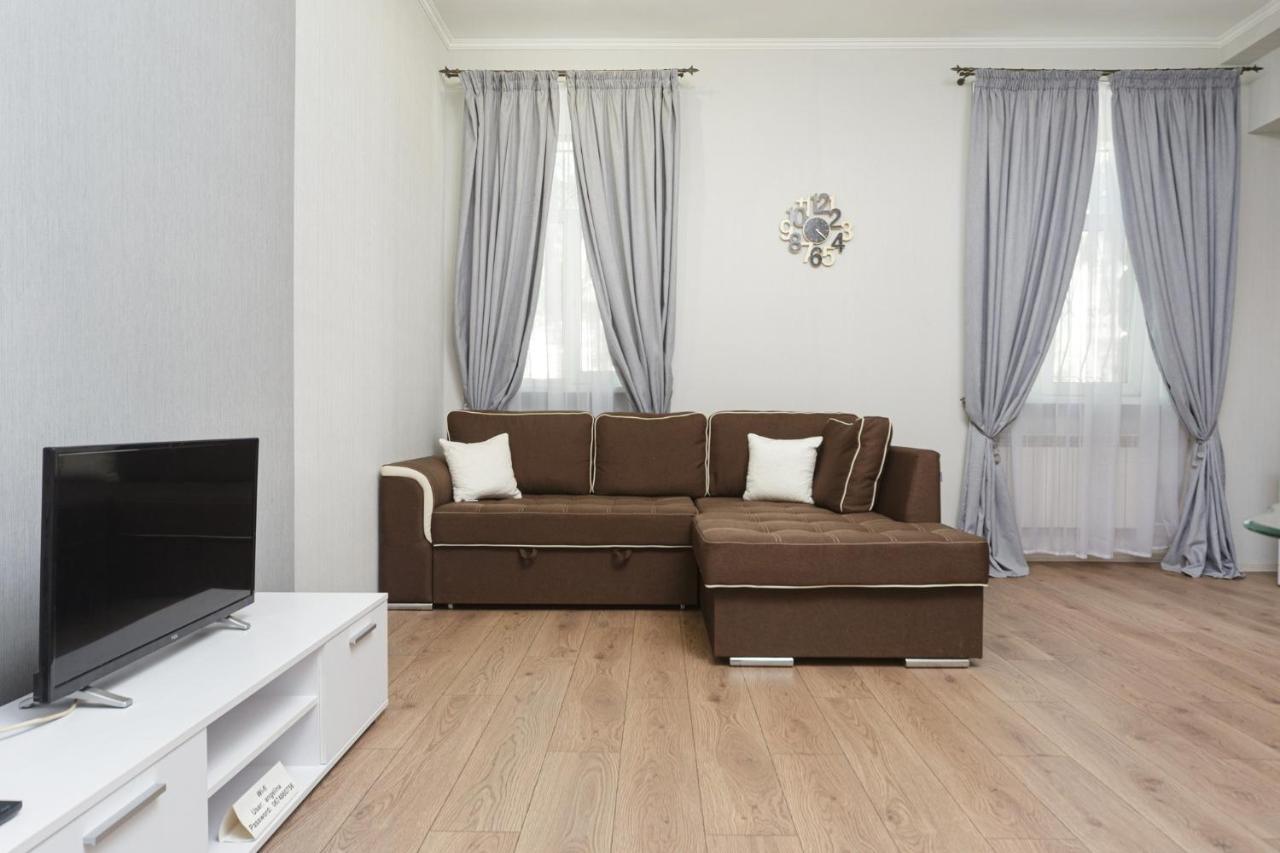Apartment Zhukovskogo 17 Odessa Extérieur photo