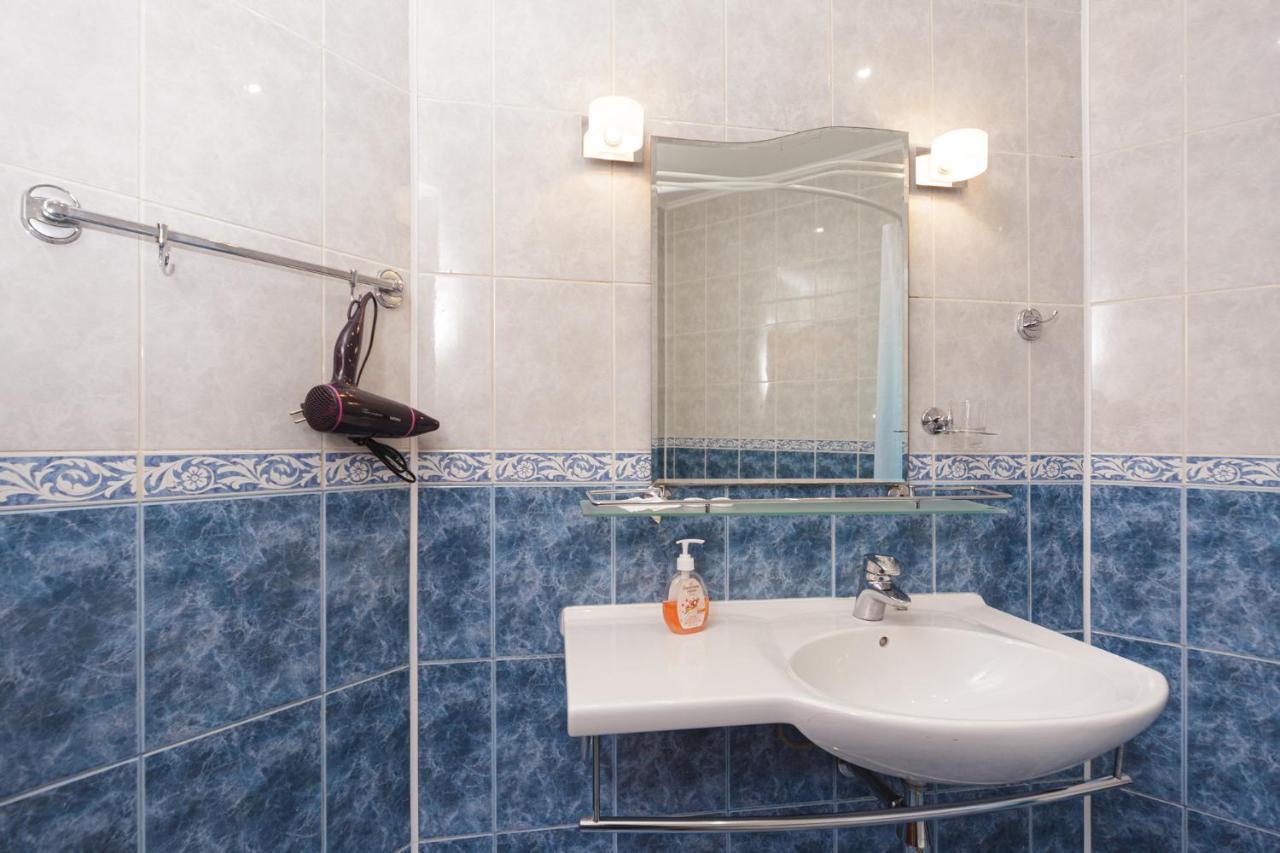 Apartment Zhukovskogo 17 Odessa Extérieur photo